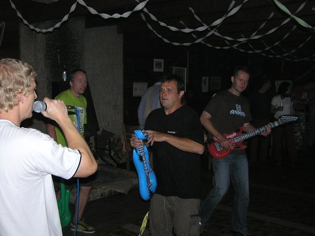 img00064.jpg