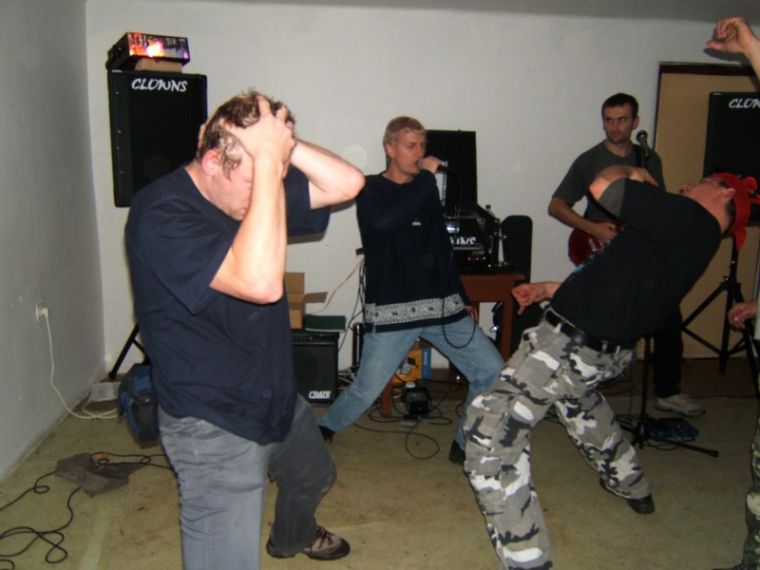 img0011.jpg
